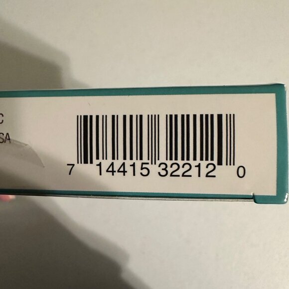 DrainWig Disposable Shower Hair Catchers 2 Pack - Picture 3 of 3